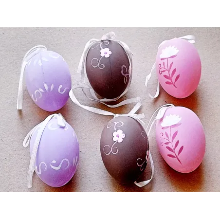 Plastic eggs, 6 pcs.